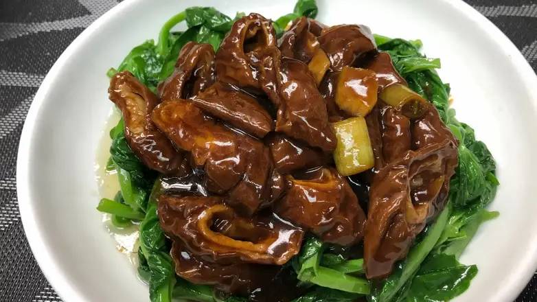 610. Pig Intestine with Vegetable 豆苗圈子
